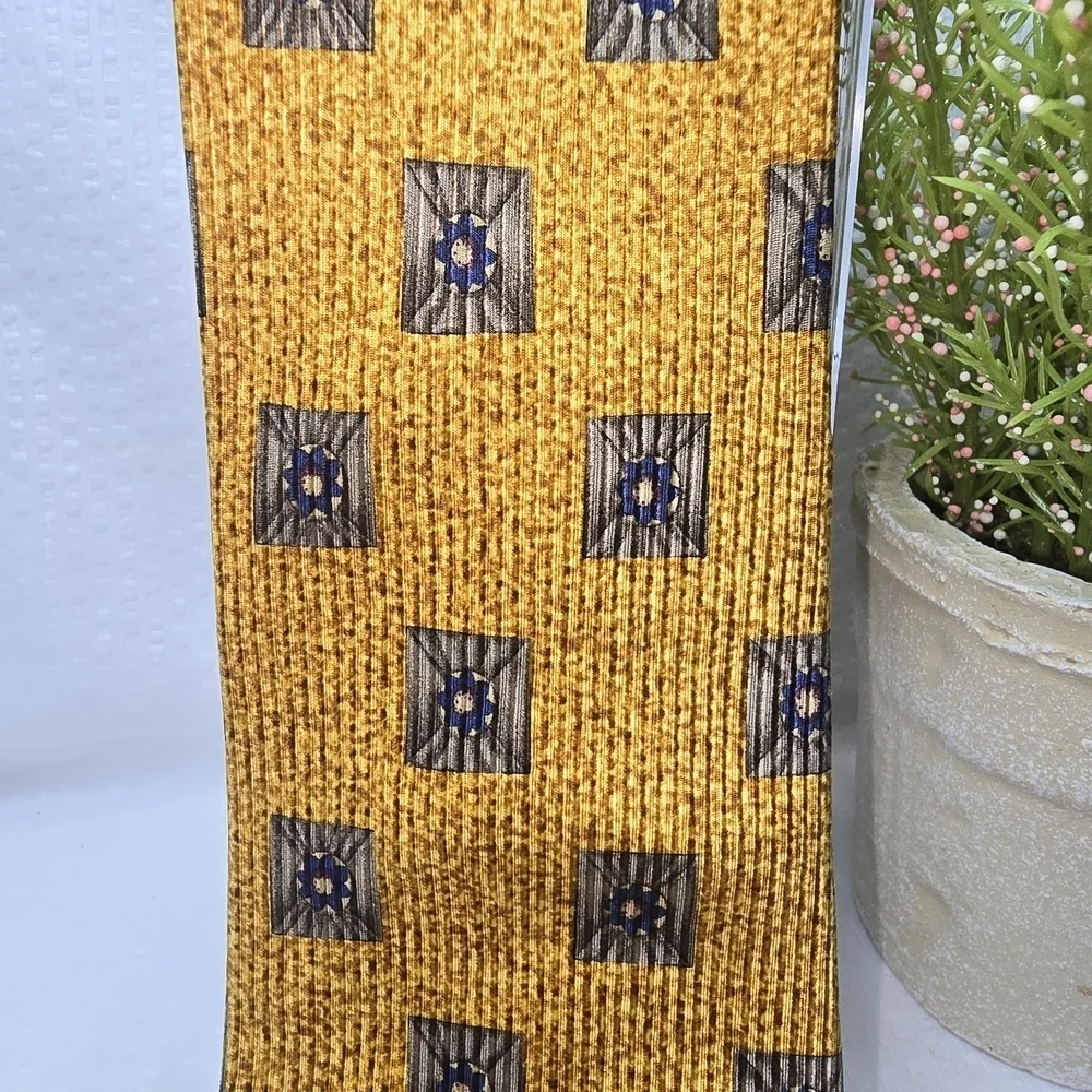 Robert Talbott Gold and Black Silk Tie with Geometric Design